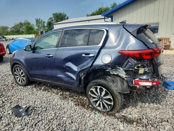 KNDPNCAC9H7260667 2017 KIA SPORTAGE - Image 2