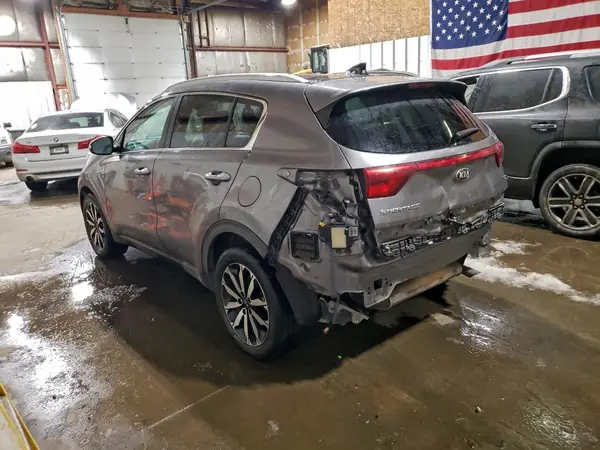 KNDPNCAC9H7289456 2017 KIA SPORTAGE - Image 2