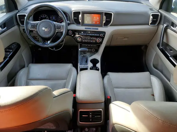 KNDPNCAC9J7328620 2018 KIA SPORTAGE - Image 8