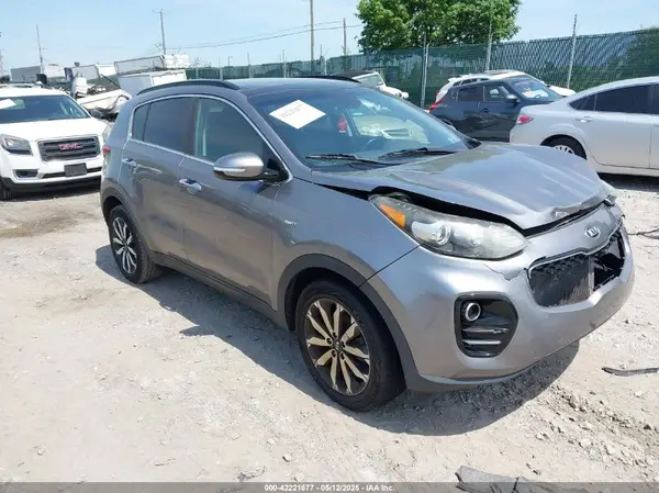 KNDPNCAC9J7400836 2018 KIA SPORTAGE - Image 1