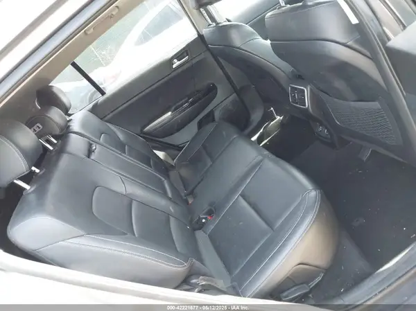 KNDPNCAC9J7400836 2018 KIA SPORTAGE - Image 8
