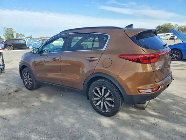 KNDPNCAC9K7587108 2019 KIA SPORTAGE - Image 2