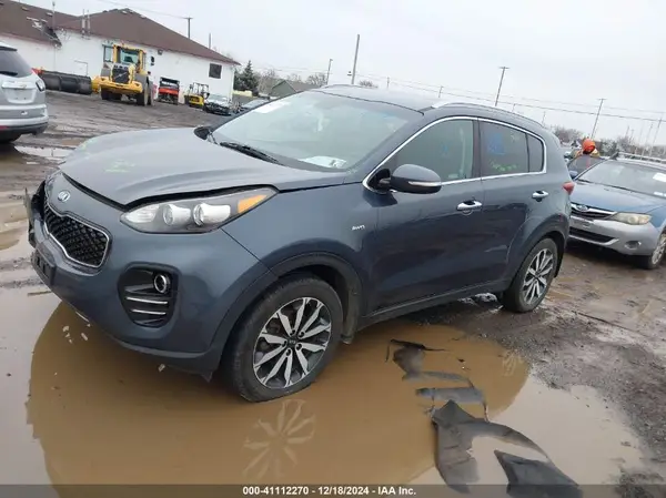 KNDPNCAC9K7618728 2019 KIA SPORTAGE - Image 2