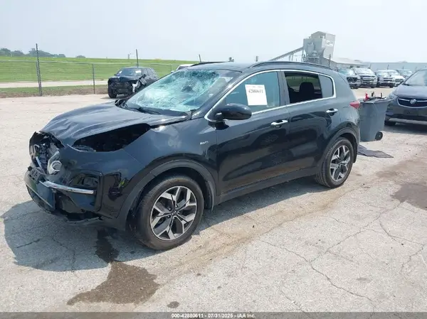 KNDPNCAC9L7810118 2020 KIA SPORTAGE - Image 2