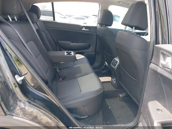 KNDPNCAC9L7810118 2020 KIA SPORTAGE - Image 8