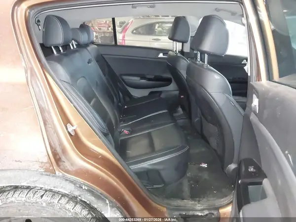 KNDPNCAC9M7844383 2021 KIA SPORTAGE - Image 8