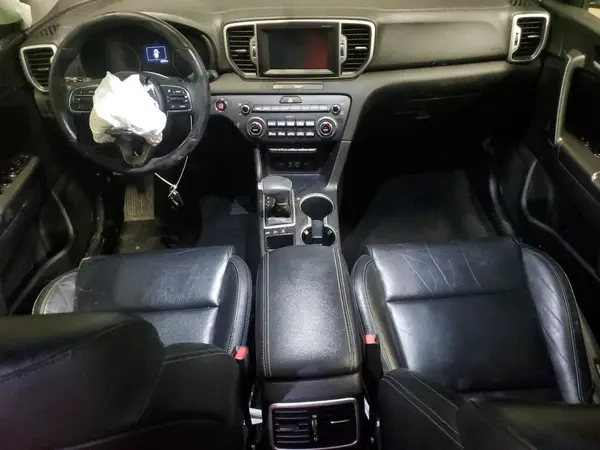 KNDPNCACXH7059263 2017 KIA SPORTAGE - Image 8