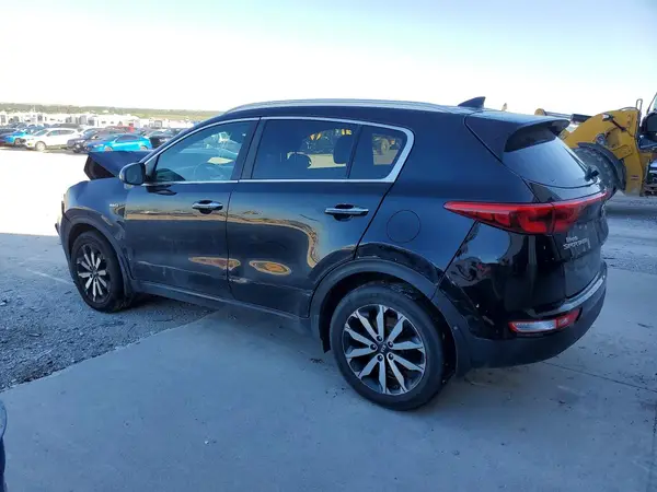 KNDPNCACXH7069324 2017 KIA SPORTAGE - Image 2