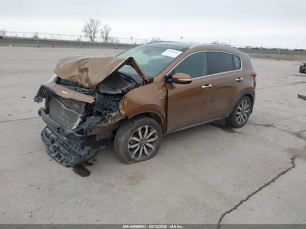 KNDPNCACXH7069338 2017 KIA SPORTAGE - Image 2