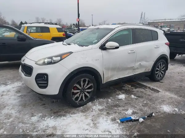 KNDPNCACXH7082011 2017 KIA SPORTAGE - Image 2
