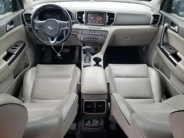 KNDPNCACXH7085118 2017 KIA SPORTAGE - Image 8