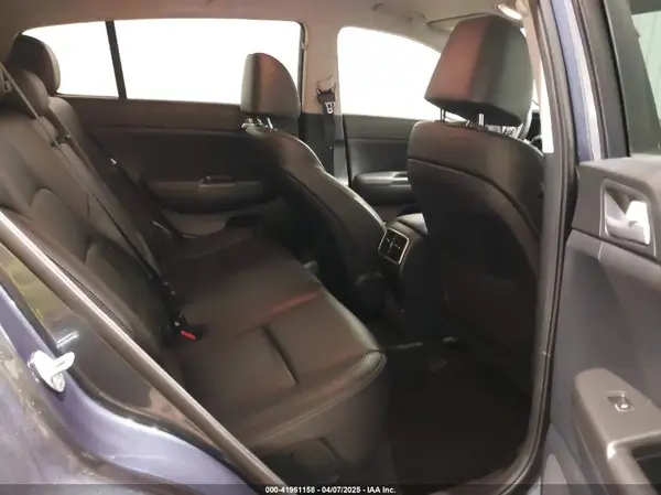 KNDPNCACXH7091453 2017 KIA SPORTAGE - Image 8