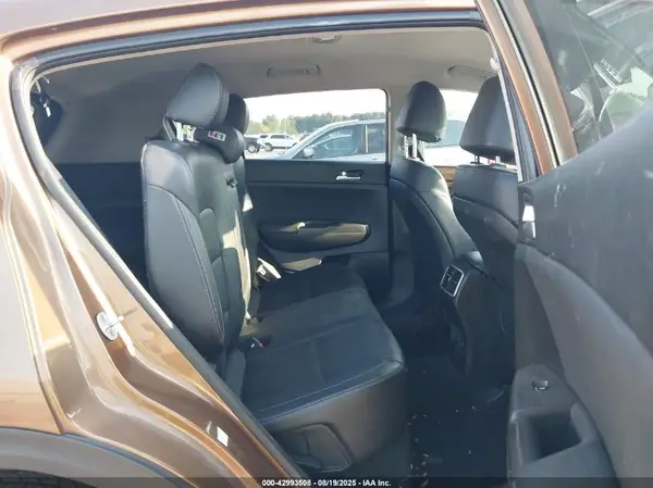 KNDPNCACXH7112494 2017 KIA SPORTAGE - Image 8