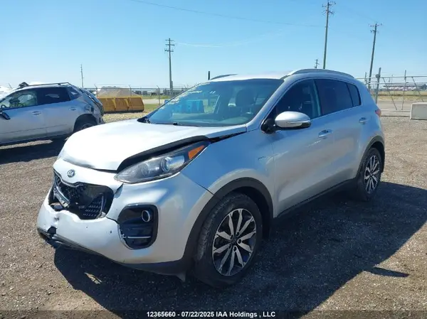 KNDPNCACXH7120059 2017 KIA SPORTAGE - Image 2