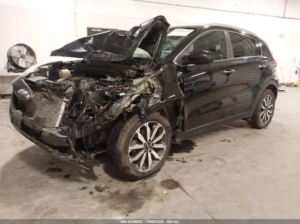 KNDPNCACXH7142496 2017 KIA SPORTAGE - Image 2