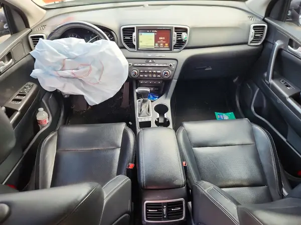 KNDPNCACXH7162487 2017 KIA SPORTAGE - Image 8