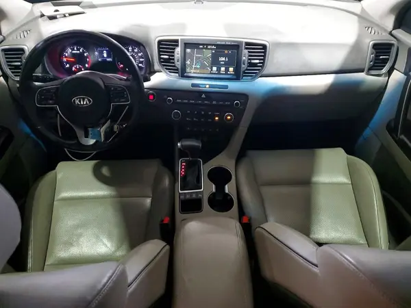 KNDPNCACXH7222610 2017 KIA SPORTAGE - Image 8