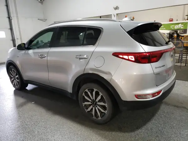 KNDPNCACXH7223840 2017 KIA SPORTAGE - Image 2