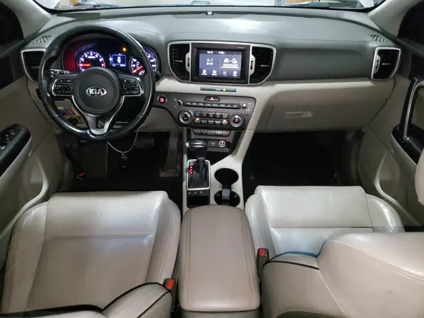 KNDPNCACXH7223840 2017 KIA SPORTAGE - Image 8