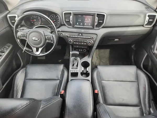KNDPNCACXH7227368 2017 KIA SPORTAGE - Image 8