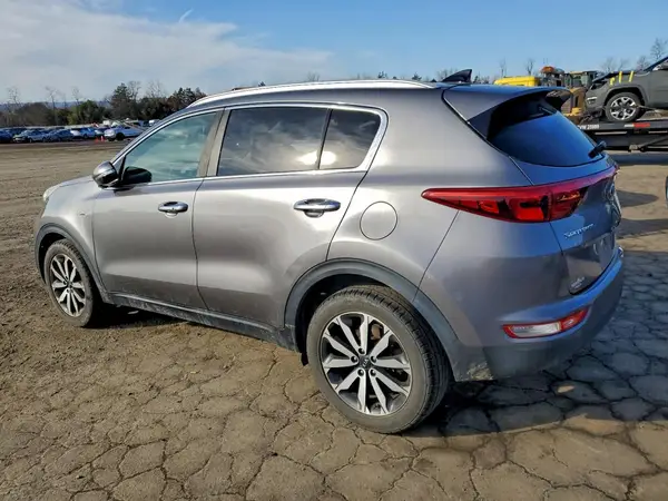 KNDPNCACXH7228035 2017 KIA SPORTAGE - Image 2