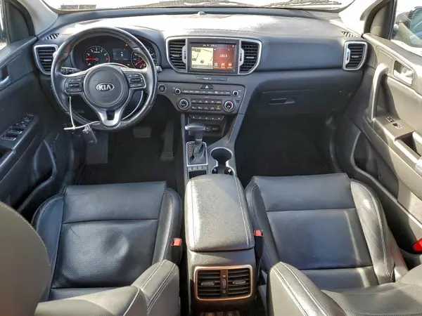 KNDPNCACXH7228035 2017 KIA SPORTAGE - Image 8