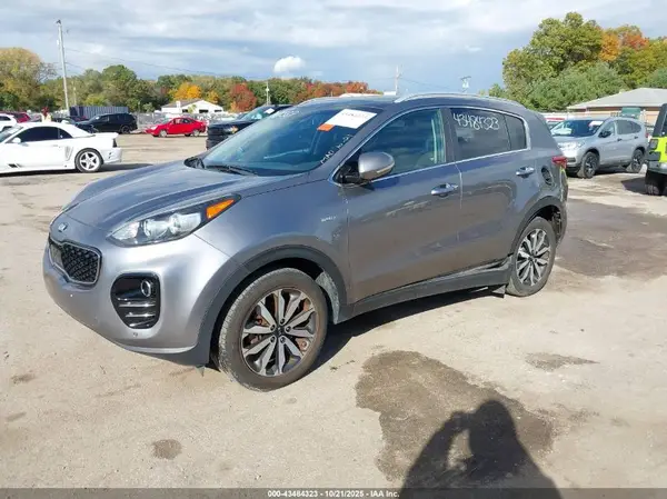 KNDPNCACXH7235714 2017 KIA SPORTAGE - Image 2