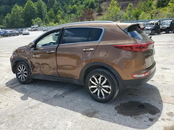 KNDPNCACXJ7321241 2018 KIA SPORTAGE - Image 2