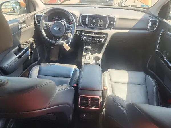 KNDPNCACXJ7373663 2018 KIA SPORTAGE - Image 8