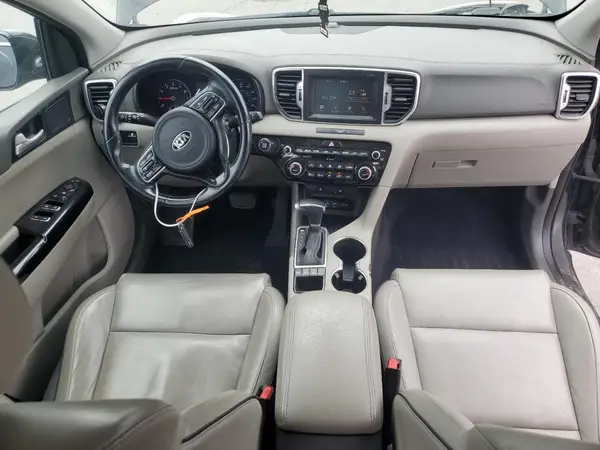 KNDPNCACXJ7377471 2018 KIA SPORTAGE - Image 8