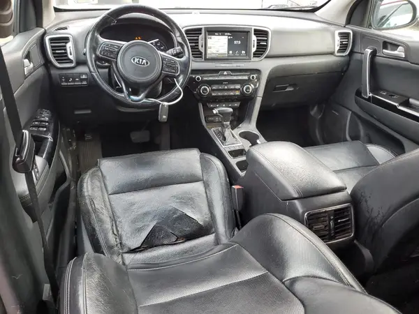 KNDPNCACXJ7384520 2018 KIA SPORTAGE - Image 8
