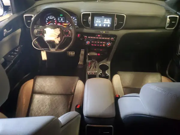 KNDPNCACXJ7441864 2018 KIA SPORTAGE - Image 8