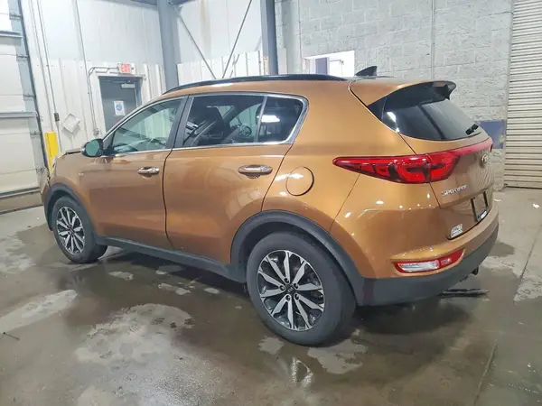 KNDPNCACXJ7488845 2018 KIA SPORTAGE - Image 2