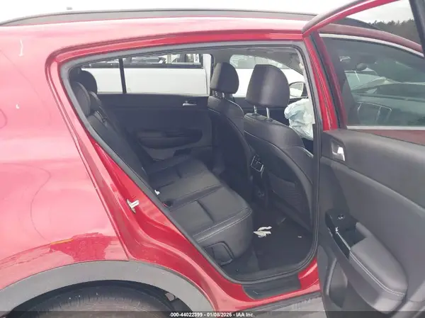 KNDPNCACXK7596528 2019 KIA SPORTAGE - Image 8