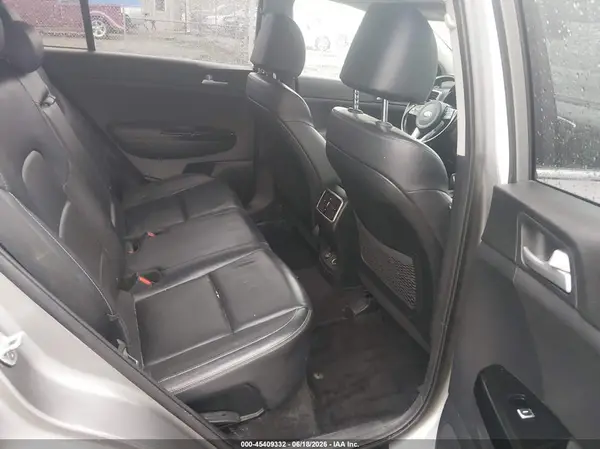 KNDPNCACXM7850631 2021 KIA SPORTAGE - Image 8