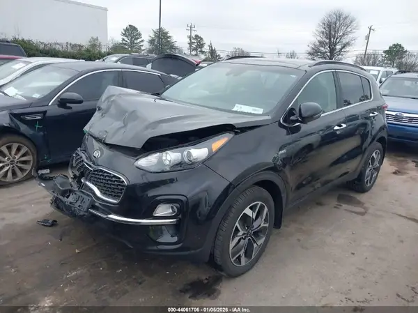 KNDPNCACXN7986033 2022 KIA SPORTAGE - Image 2