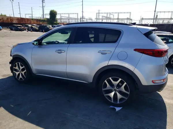 KNDPR3A60J7331064 2018 KIA SPORTAGE - Image 2