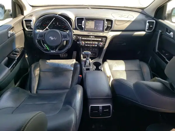 KNDPR3A60J7331064 2018 KIA SPORTAGE - Image 8