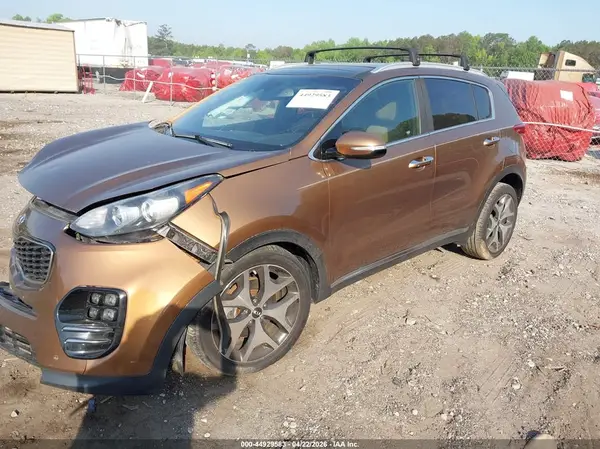KNDPR3A61H7180701 2017 KIA SPORTAGE - Image 2