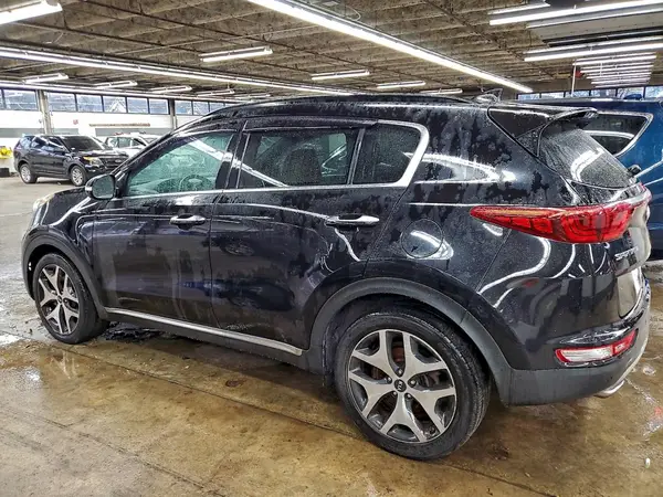 KNDPR3A61J7387319 2018 KIA SPORTAGE - Image 2