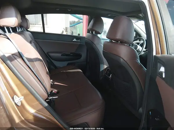 KNDPR3A62H7146749 2017 KIA SPORTAGE - Image 8