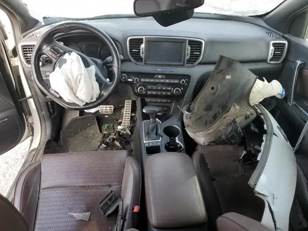 KNDPR3A62H7159226 2017 KIA SPORTAGE - Image 8