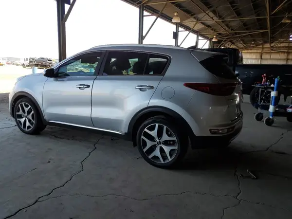KNDPR3A62H7264946 2017 KIA SPORTAGE - Image 2