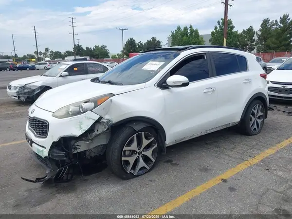 KNDPR3A62J7379164 2018 KIA SPORTAGE - Image 2