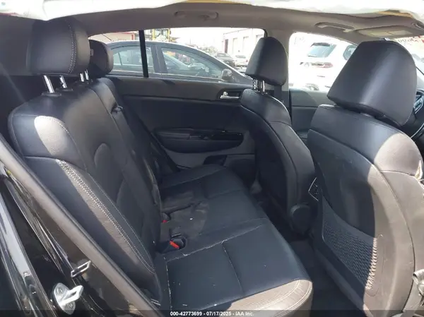 KNDPR3A63H7081698 2017 KIA SPORTAGE - Image 8