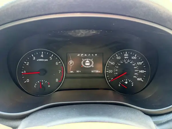 KNDPR3A63H7089364 2017 KIA SPORTAGE - Image 8