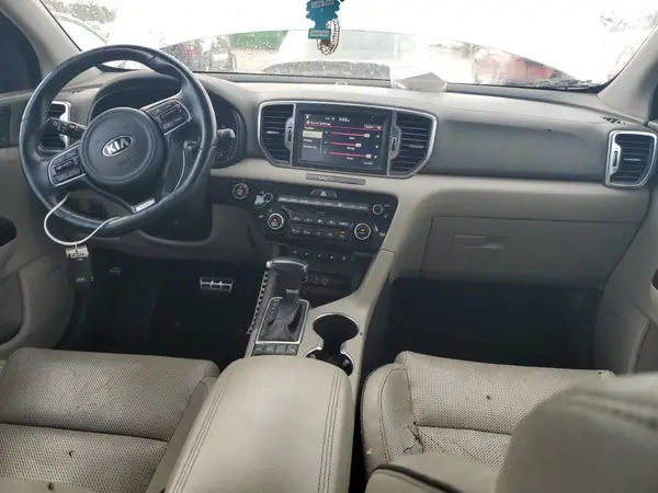 KNDPR3A63H7282811 2017 KIA SPORTAGE - Image 8