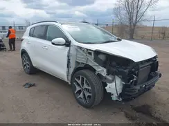 KNDPR3A64J7396483 2018 KIA SPORTAGE