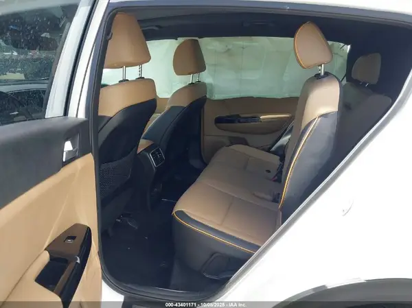 KNDPR3A64J7490055 2018 KIA SPORTAGE - Image 8