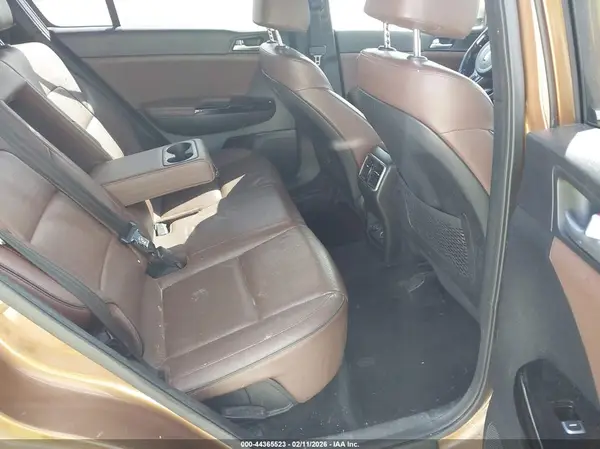 KNDPR3A65H7202733 2017 KIA SPORTAGE - Image 8
